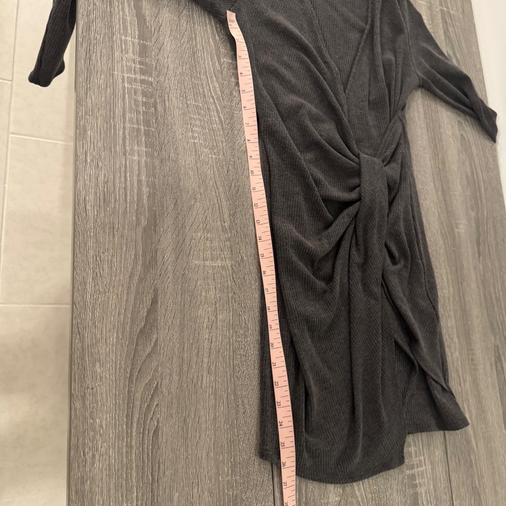 VICI Charcoal Grey Ribbed Long Sleeve Knot Front V-Neck Mini Dress Medium - Picture 9 of 11